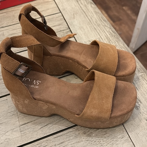 TOMS Women's Laila Sandal size 7 - Picture 3 of 8